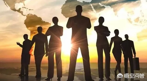 内向者如何过群面？