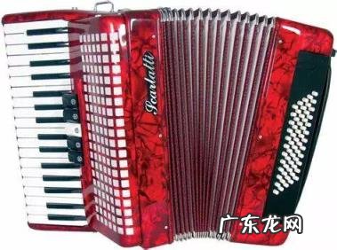 手风琴之家二手手风琴,风格各异的世界著名手风琴演奏家