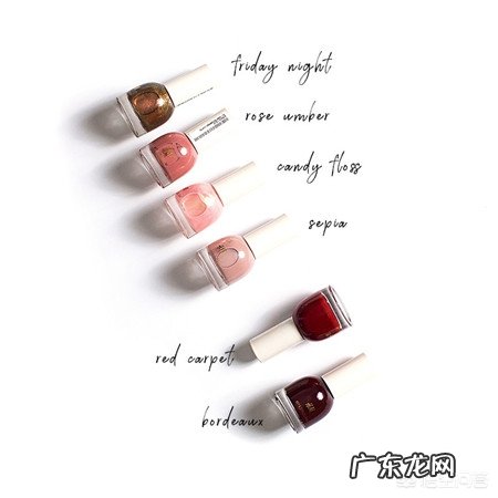 冬天涂什么颜色的指甲油比较时髦？