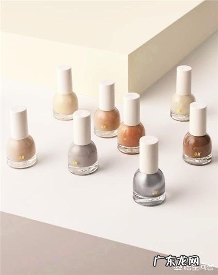 冬天涂什么颜色的指甲油比较时髦？