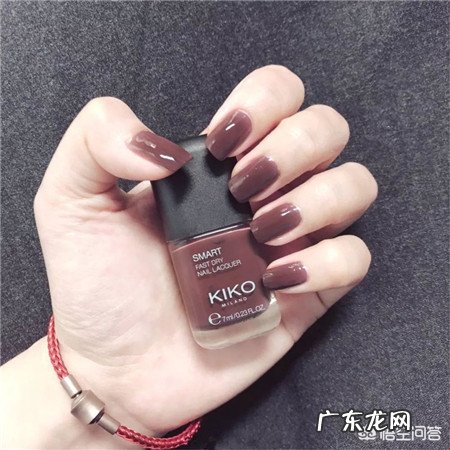 冬天涂什么颜色的指甲油比较时髦？