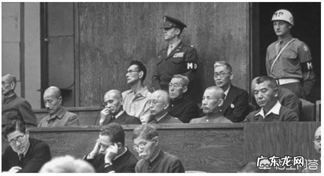 二战中,都是无条件投降,为什么德国和日本的的差距大?