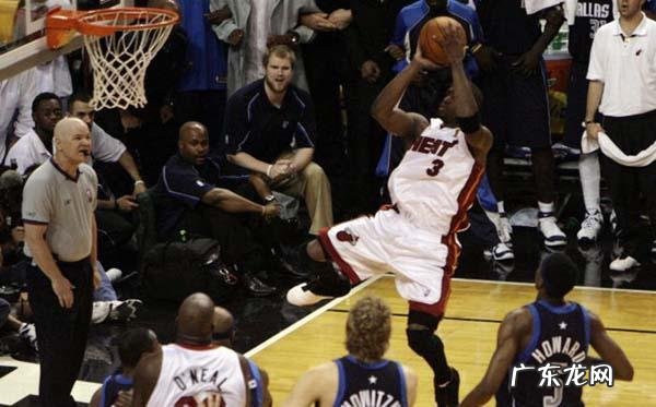 2006年 NBA总决赛,韦德无人可挡,热队逆袭夺冠