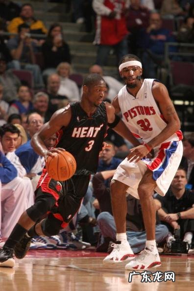 2006年 NBA总决赛,韦德无人可挡,热队逆袭夺冠