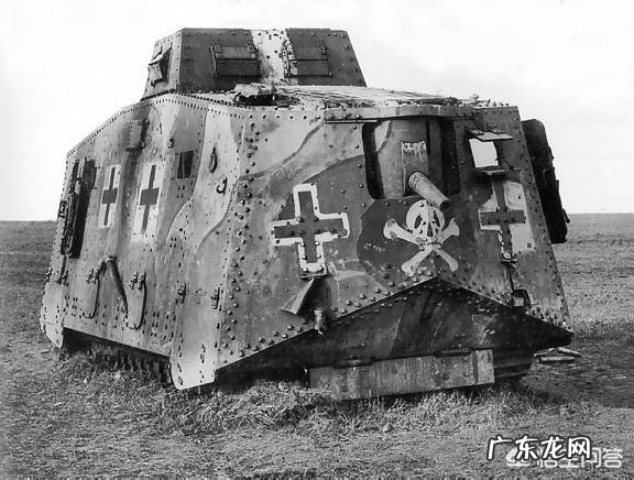 为什么有人说一战时的坦克到二战时就被淘汰了?