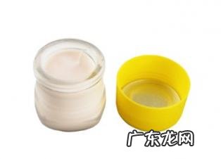 春娟黄芪养颜霜白天可以用吗 春娟黄芪霜可以长期使用吗孕妇