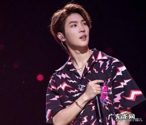 简介,身高,年龄 焉栩嘉百度百科 焉栩嘉个人资料