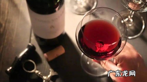 如何红酒醒酒 最简单的办法 红酒醒酒的目的是什么意思
