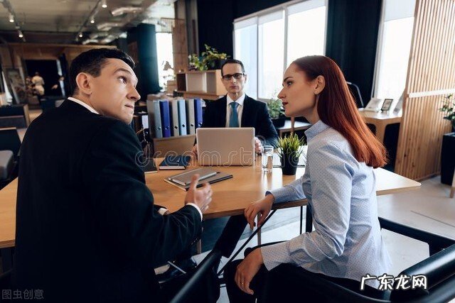 -为什么感觉中国男人每年各个节日送礼物给女人,离婚率却还持续上涨?