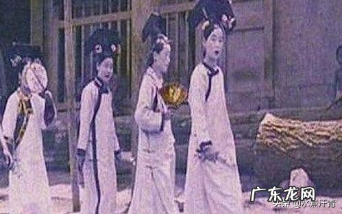 关于1992年故宫墙出现宫女事件,科学家解释的四氧化三铁遇闪电能录像是什么原理?