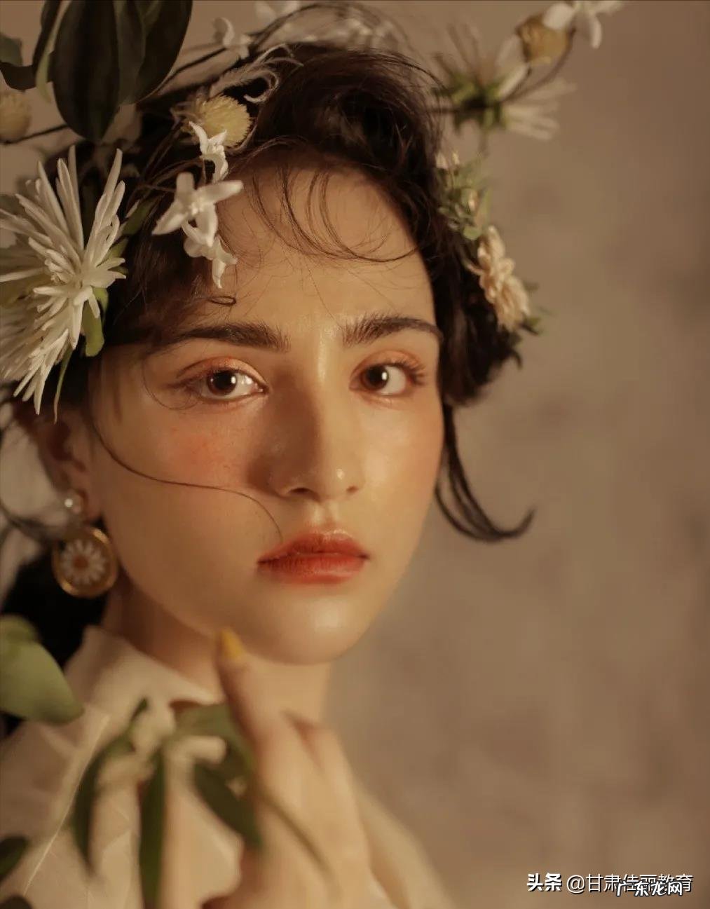 你见过哪些让你惊艳的造型或者妆容?