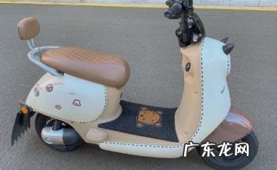 石墨烯电池怎么充电最好 石墨烯电池与铅酸电池哪个好