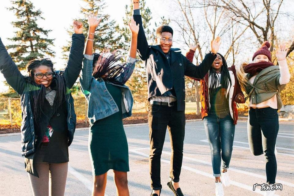 心碎英文简写怎么写 表示心碎的英文