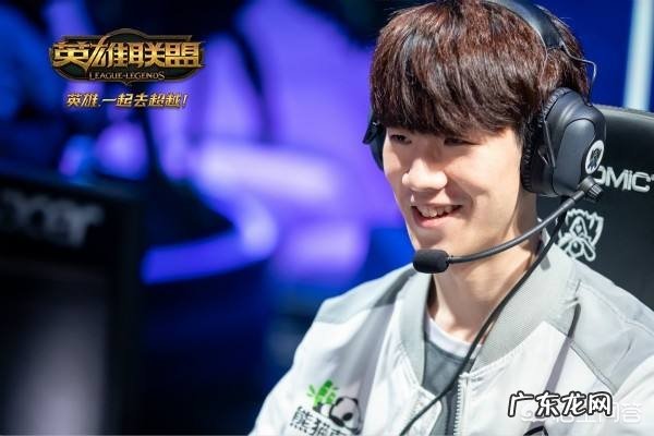 LOL“最美邂逅”,Theshy四年前带躺的一位妹子玩家,如今已经见家长,你有何看法?