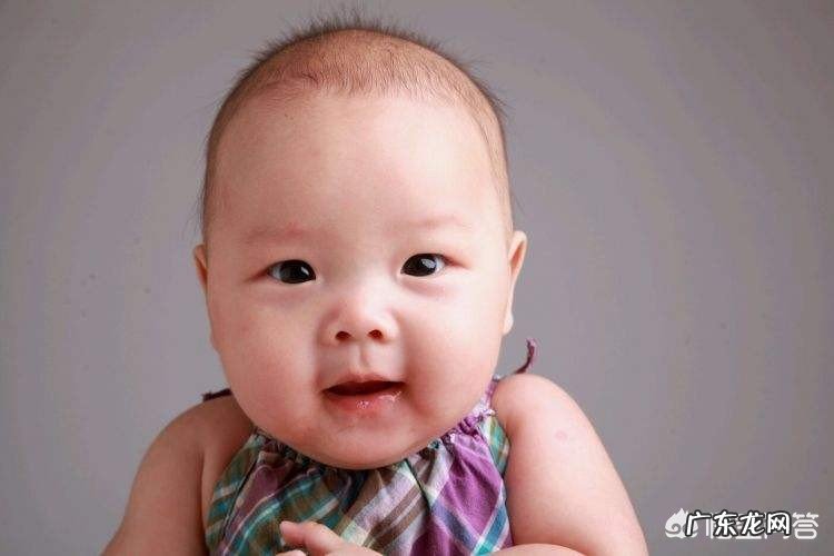 剃了胎毛对宝宝长头发真的有益处吗？