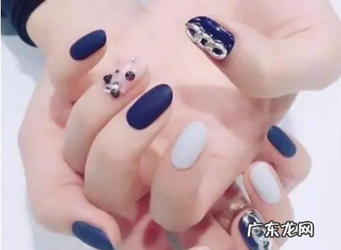 美甲被做丑了怎么办?肯定你对指甲做了什么!