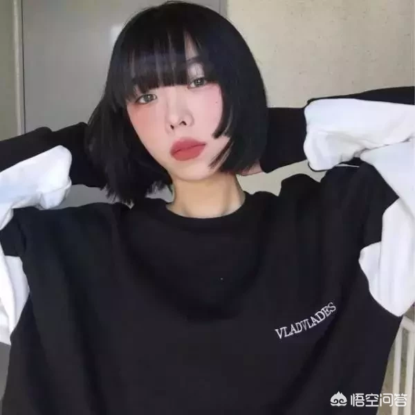 公主切这样的发型，适合什么脸型？为什么？