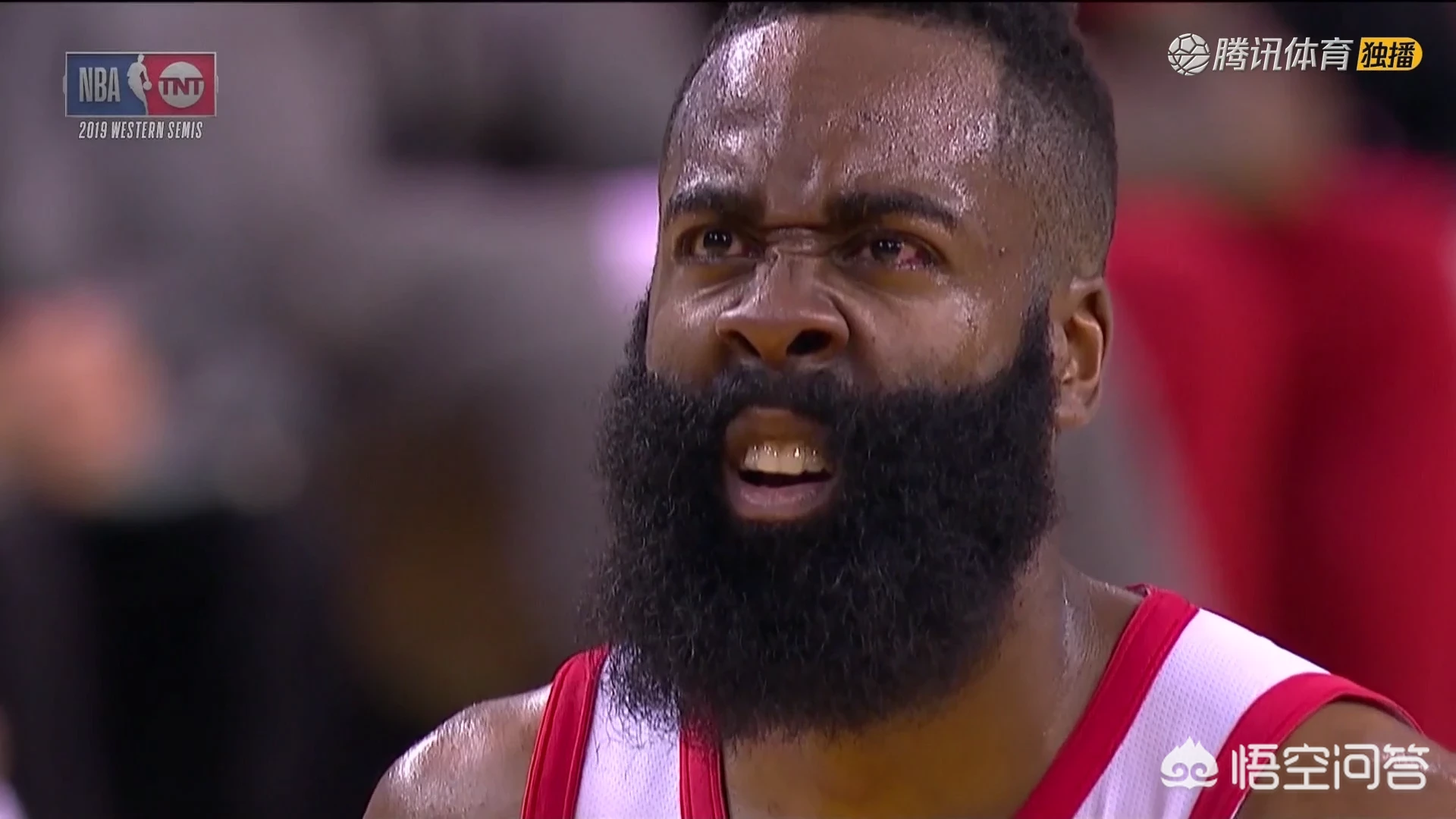 哈登赛后告诉记者:“我几乎看不见了。”现在对光线敏感,若他缺席G3火箭还有希望吗?