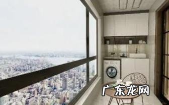 家里装修阳台要不要做柜子 开放阳台能不能放木头柜