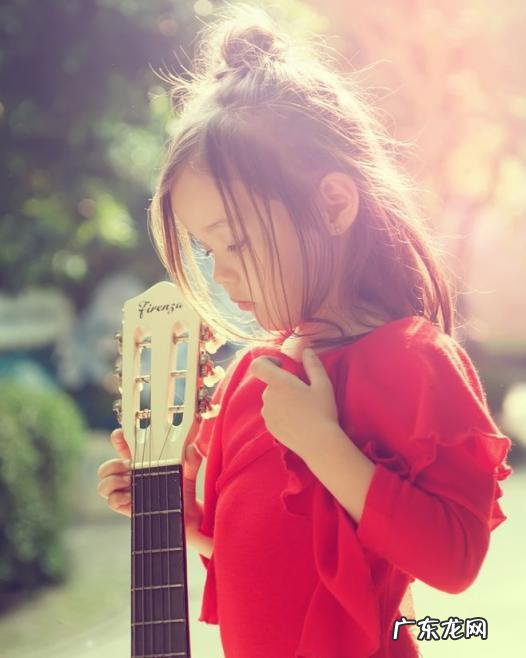 情有独钟的钟是什么意思啊 情有独钟的钟是什么意思是什么