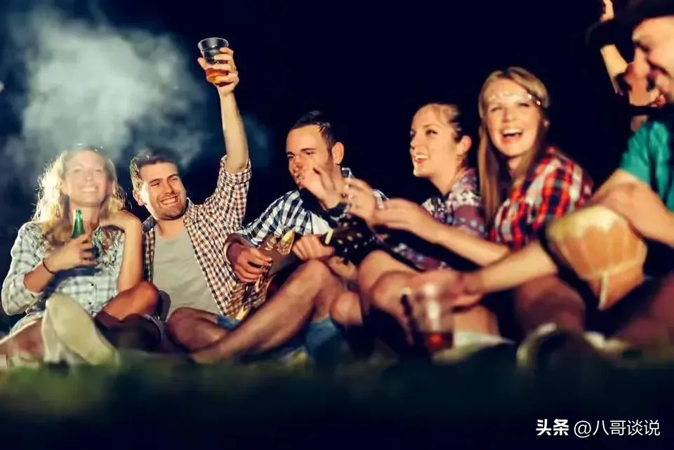 凭借1万人民币在爱尔兰可以生活多久？