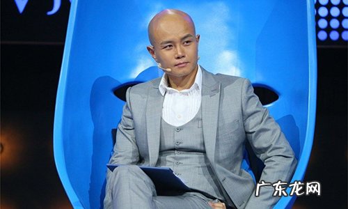 乐嘉回应“强吻谢娜”事件,曾因此事饱受争议,这是为了复出吗?