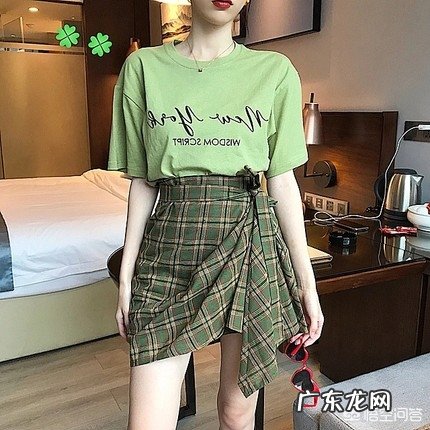 哪些颜色的衣服能提亮肤色？