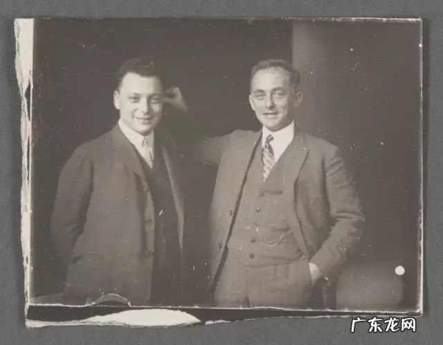 量子力学原理pdf 量子力学第三版