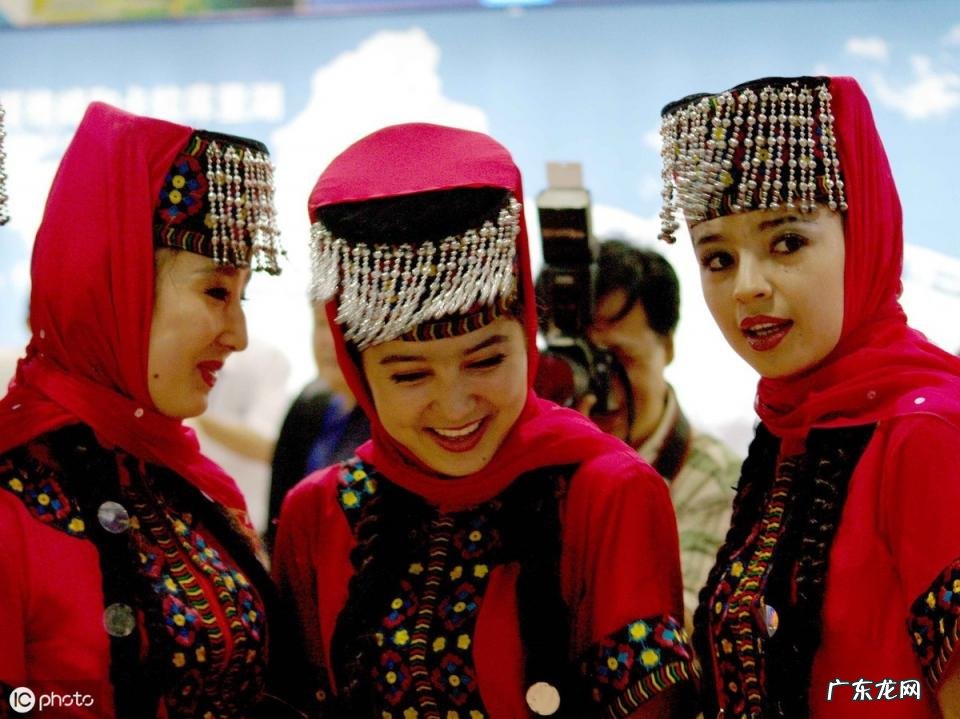 说一个人得瑟是什么意思 人生在于得瑟是什么意思