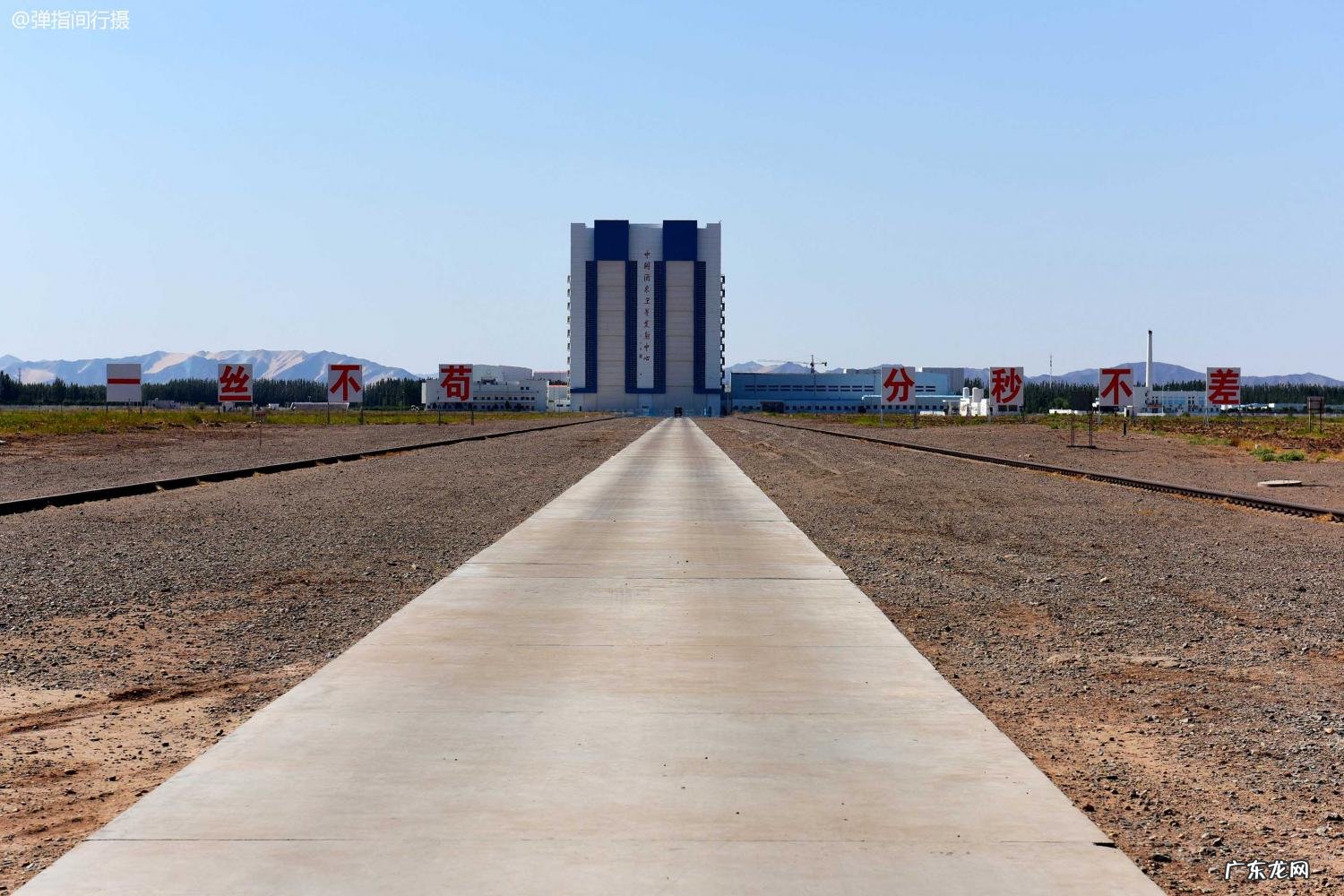 酒泉卫星发射基地在哪里 为什么选择酒泉做我国卫星发射基地