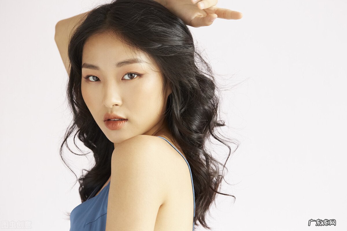 中短发怎么烫发好看?