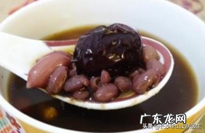 吃什么补气血而且易补,最好食补,中药喝不下?