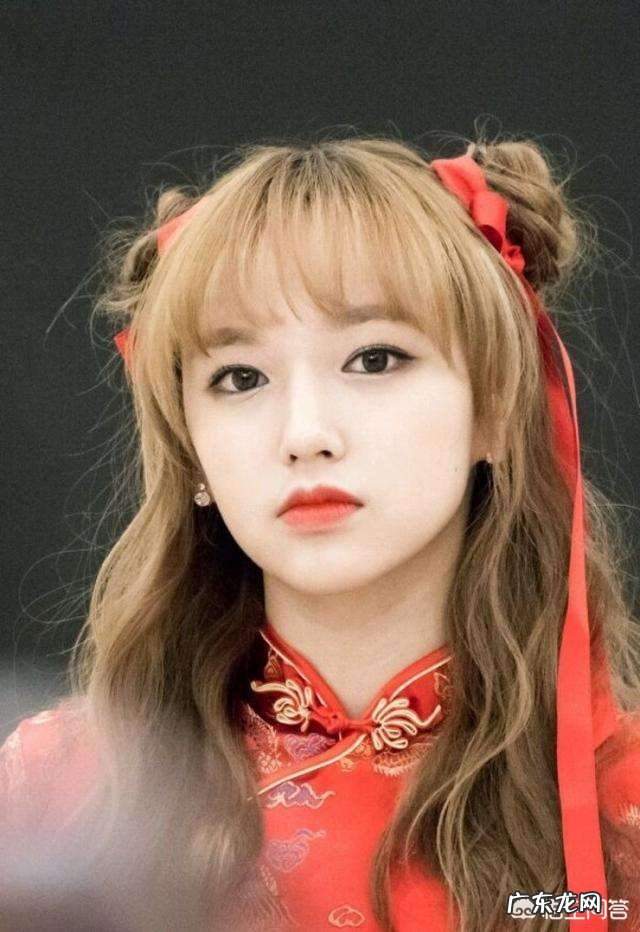 前额头发稀少,发际线有点高,有什么值得推荐的发型或者刘海吗?