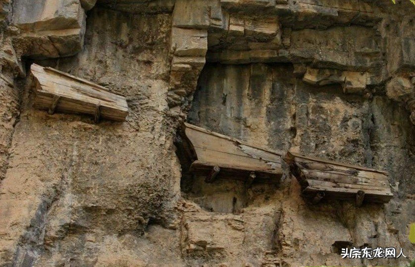 “不见黄河心不死,不撞南墙不回头”说的是执着吗?