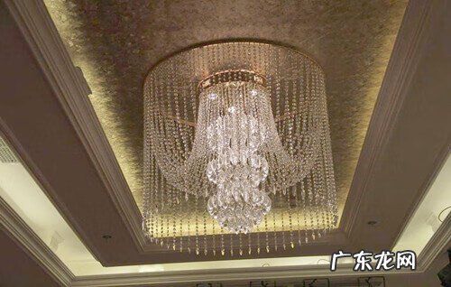 水晶灯吊坠安装视频 水晶灯吊坠怎么安装图解