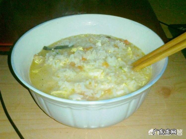 吃汤泡饭对身体有害,是真的吗?