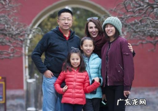 疯狂英语李阳弟子 疯狂英语李阳是不是出家了