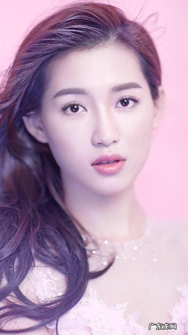 哪个女明星不化妆素颜出镜最漂亮?