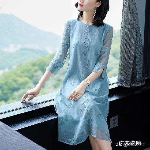 五十五岁穿什么衣服好看?