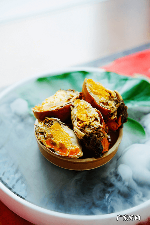 2月大闸蟹公的好还是母蟹好 大闸蟹公的好还是母的好?