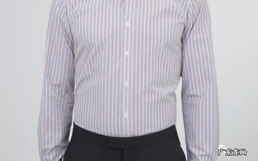 严峻的意思解释 严肃的反义词是什么二年级