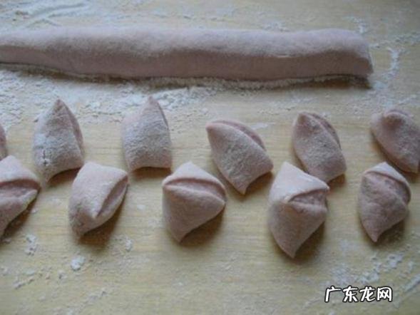 包饺子的做法步骤文字 十种家常饺子包法的做法步骤