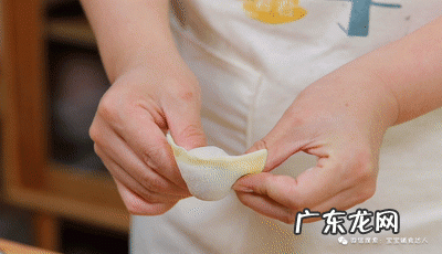 冷冻馄饨可以蒸着吃吗 三鲜馅馄饨的做法大全窍门