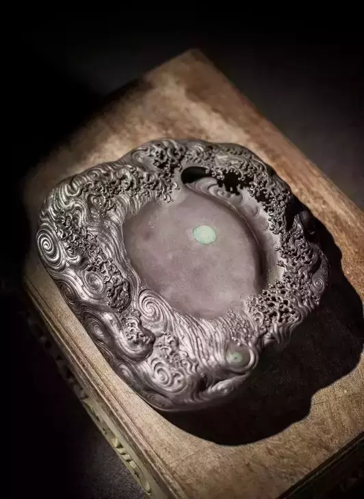 冠一端砚产自哪里 中国四大名砚之冠端砚产自