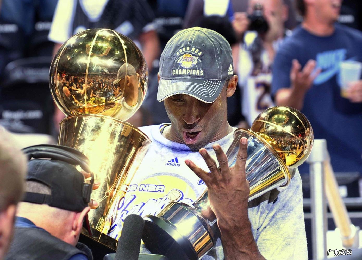 再见科比歌词翻译 科比别走歌词