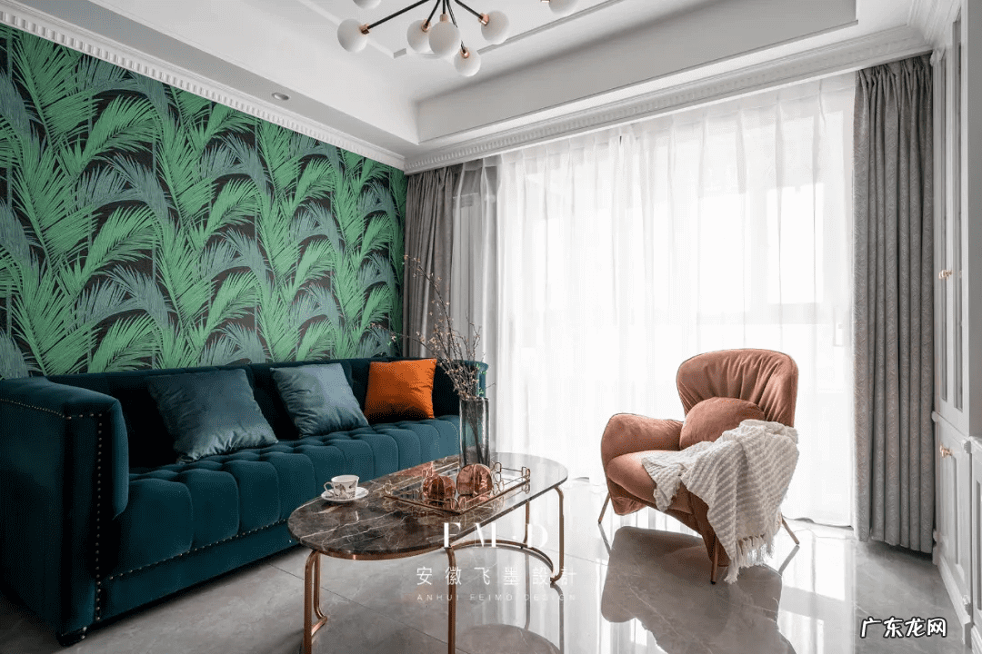 客厅背景墙风水讲究 布艺沙发背景墙