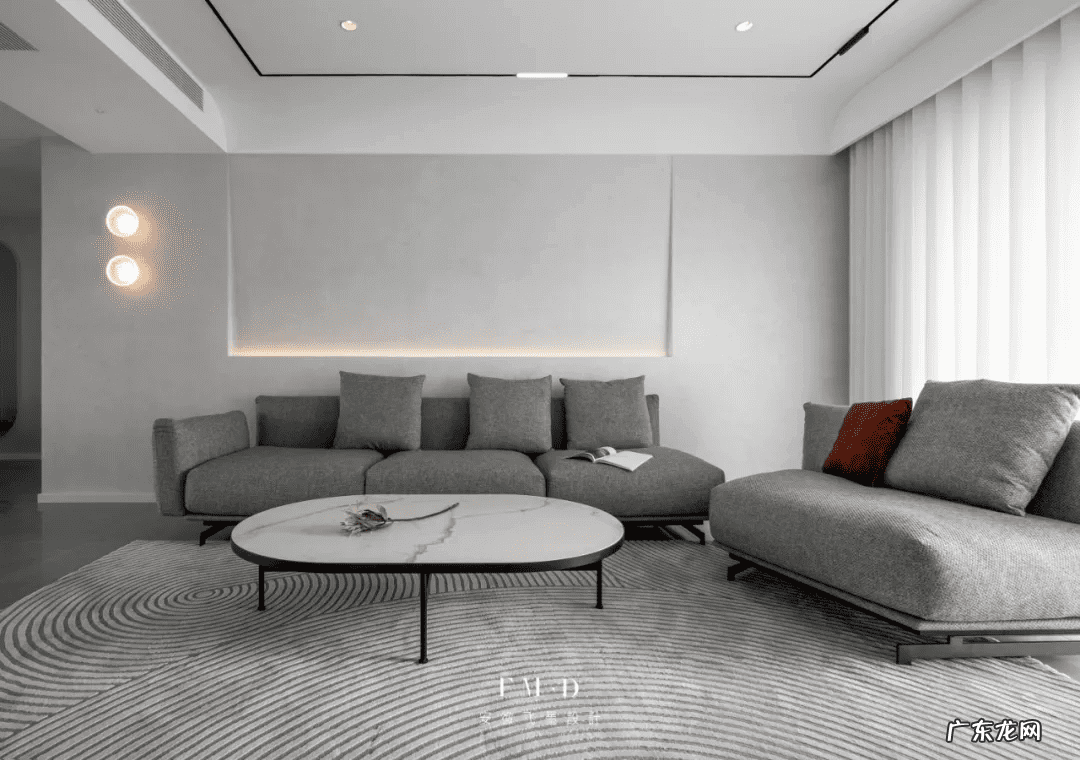 客厅背景墙风水讲究 布艺沙发背景墙