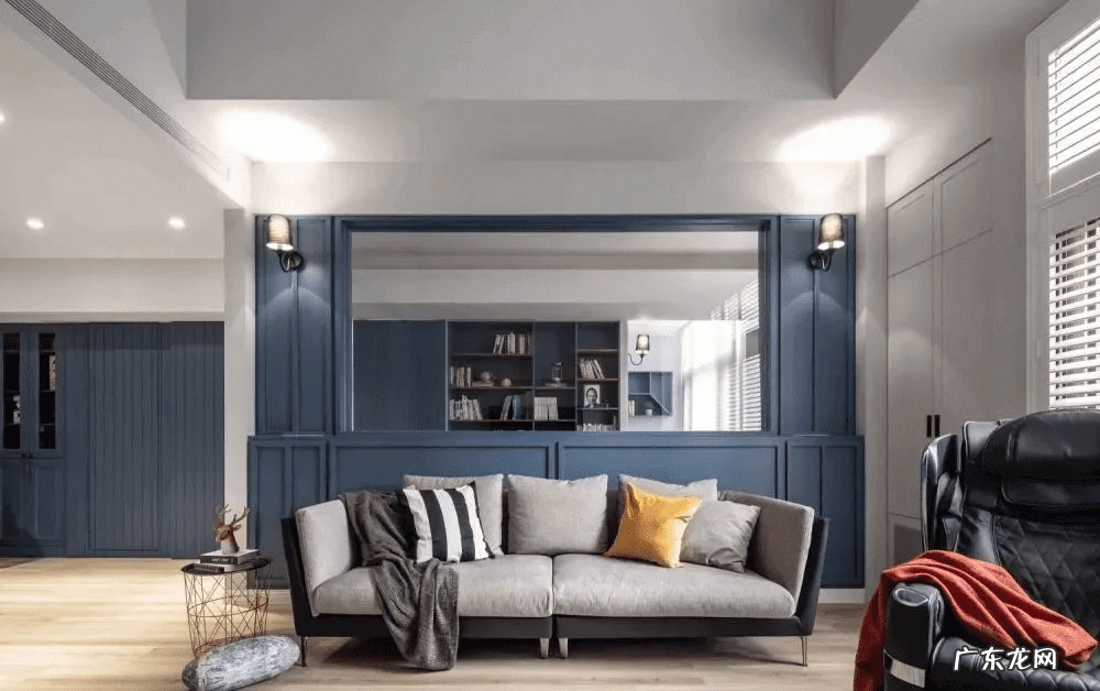 客厅背景墙风水讲究 布艺沙发背景墙