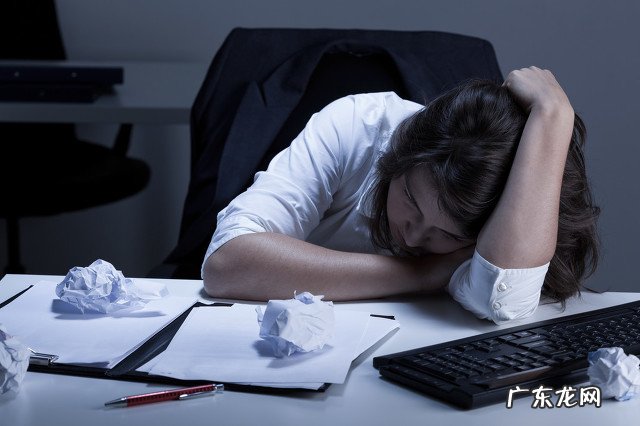 27岁男同事，本科，未婚，突发脑溢血走了。职场健康我们重视吗？