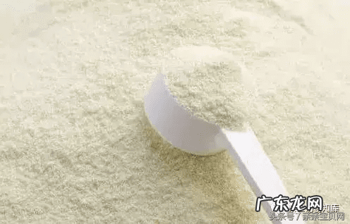 宝宝换奶粉呕吐 宝宝换奶粉的正确方法